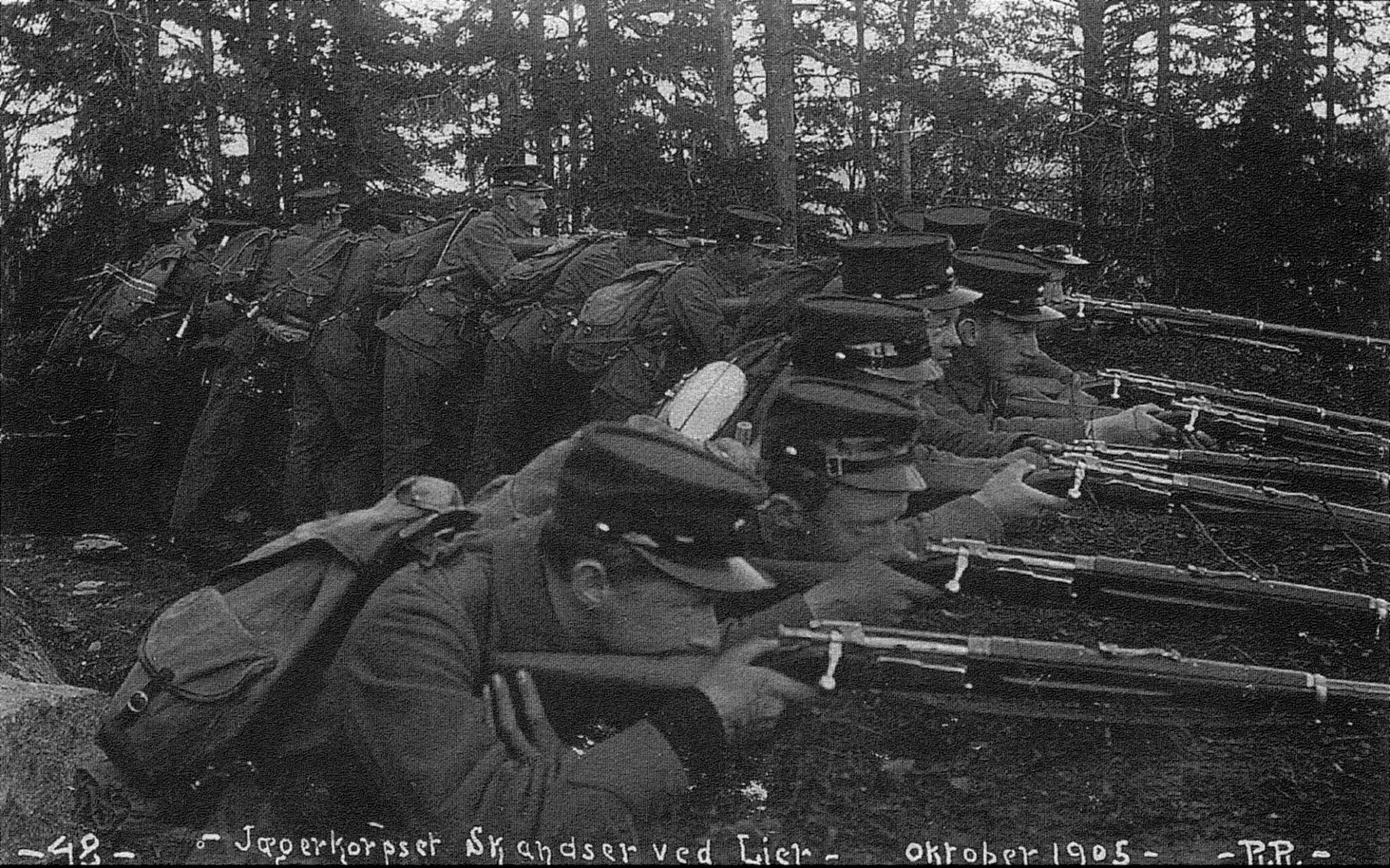 Norwegian soldiers in position at Kongsvinger in 1905, armed with Krag–Jørgensen rifles